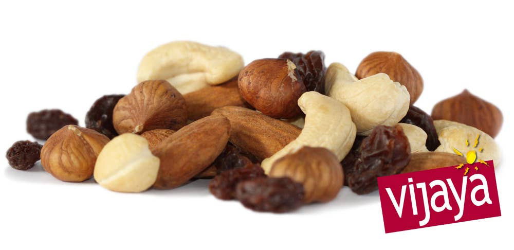 Mélange VIJAYA (uva, nocciola, anacardi, mandorle) -125g- Biologico